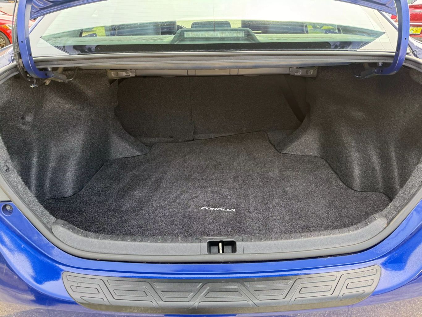 2017 TOYOTA COROLLA SEDAN 4-CYL, 1.8 LITER L SEDAN 4D