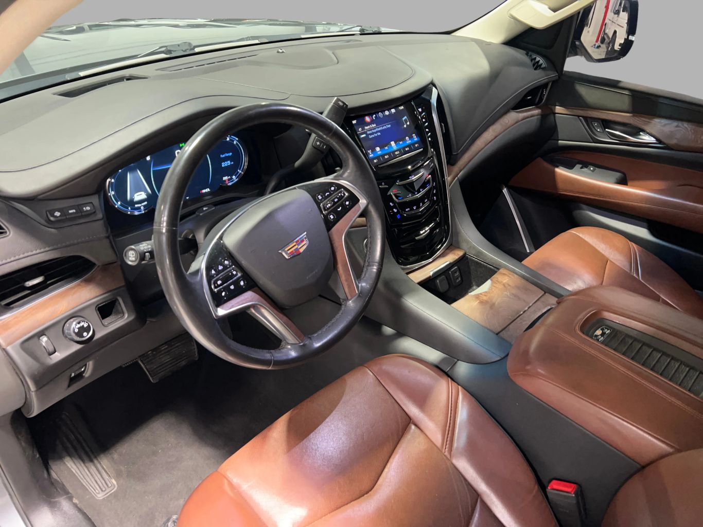 2019 CADILLAC ESCALADE SUV V8, 6.2 LITER PREMIUM LUXURY SPORT UTILITY 4D