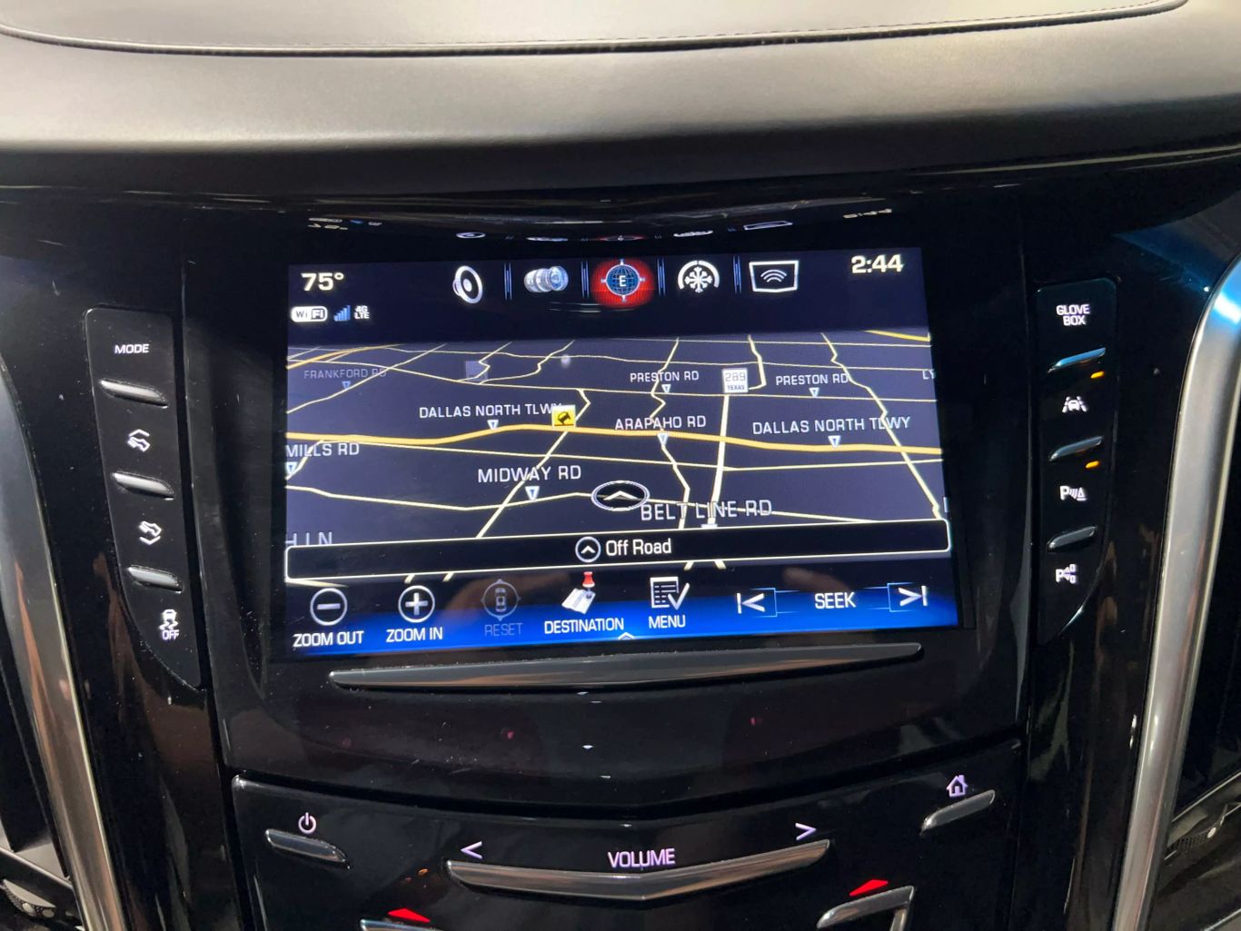 2018 CADILLAC ESCALADE SUV V8, 6.2 LITER PLATINUM SPORT UTILITY 4D