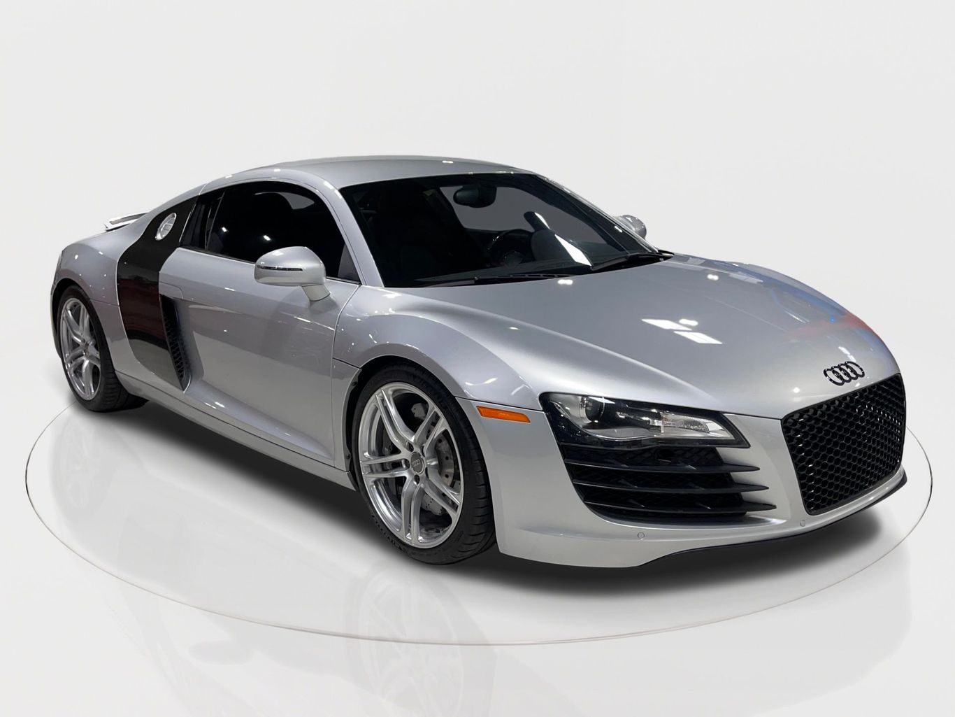2009 AUDI R8 COUPE V8, 4.2 LITER QUATTRO COUPE 2D