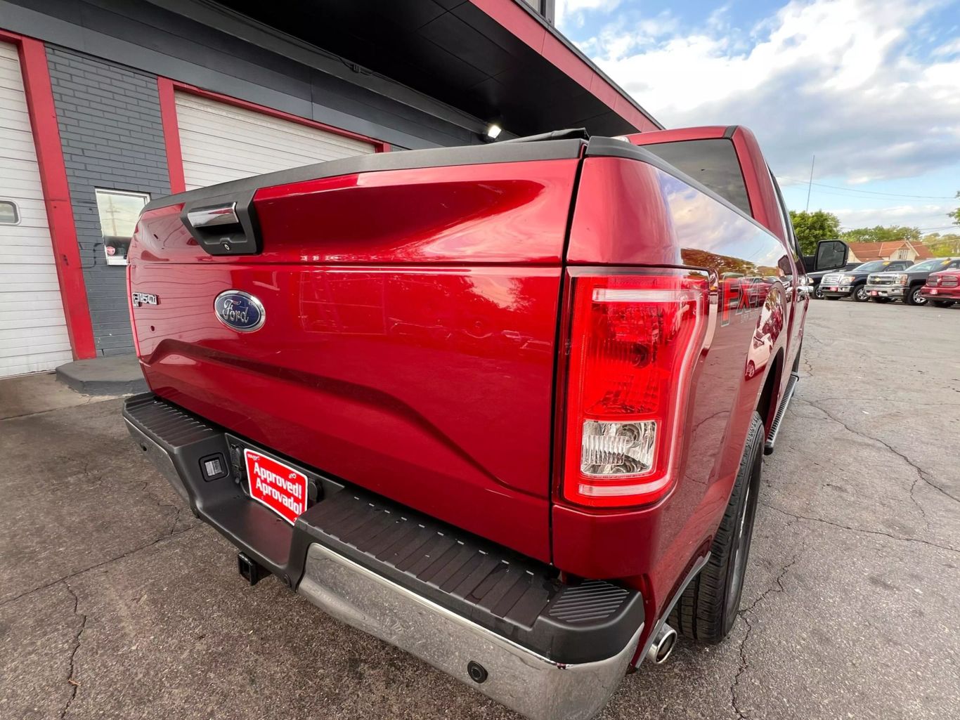 2015 Ford F150 Supercrew Cab - Image 10