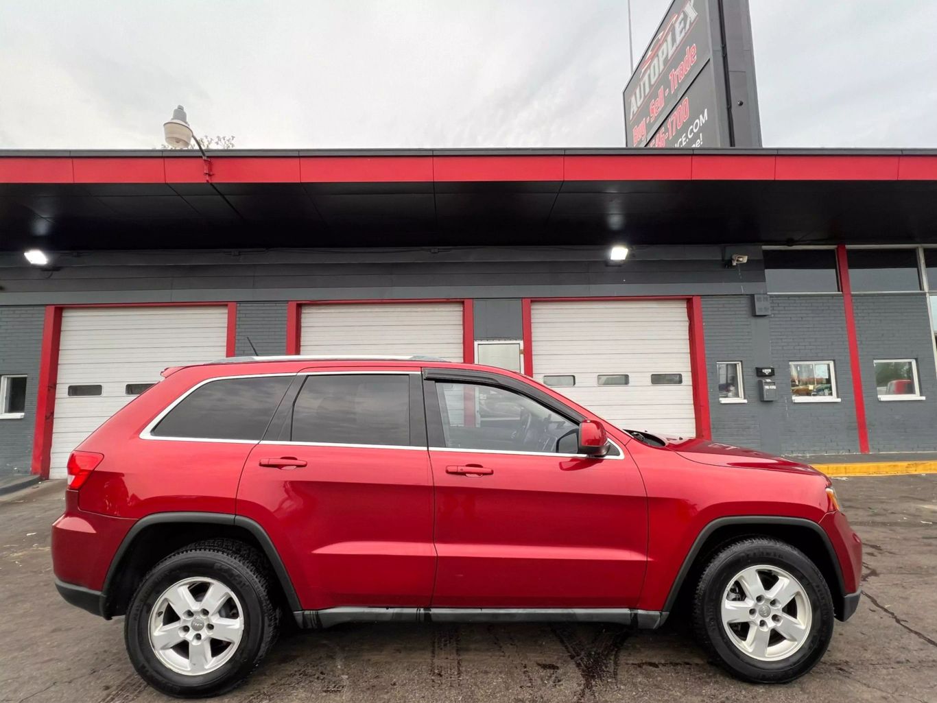 2011 Jeep Grand Cherokee - Image 1