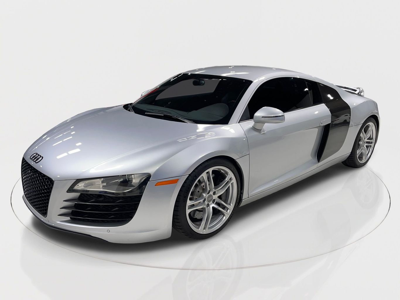 2009 AUDI R8 COUPE V8, 4.2 LITER QUATTRO COUPE 2D