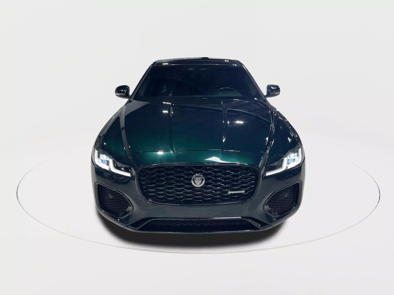 2022 JAGUAR XF SEDAN 4-CYL, TURBO, 2.0 LITER P300 R-DYNAMIC SE SEDAN 4D