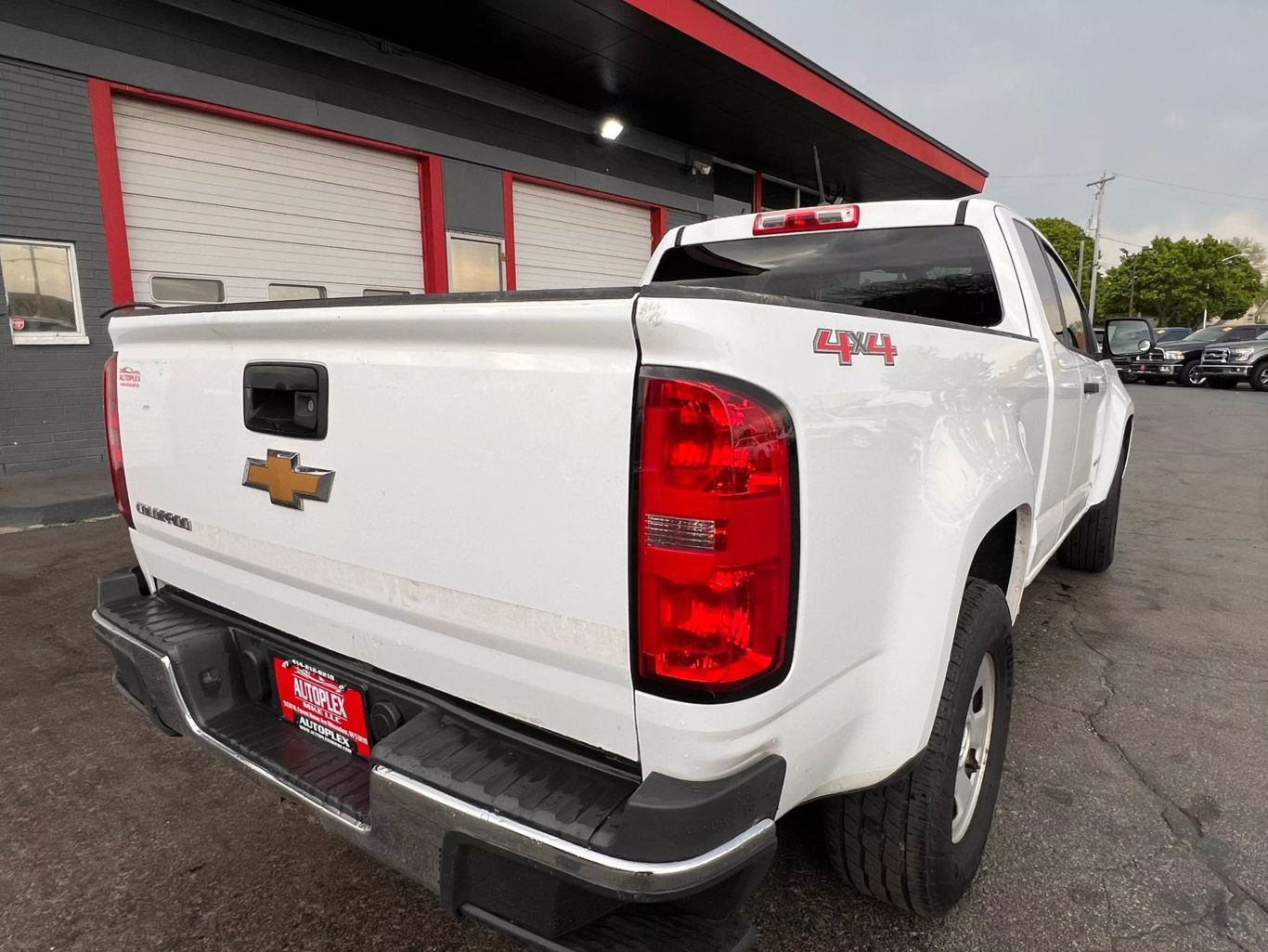 2018 Chevrolet Colorado Extended Cab - Image 10
