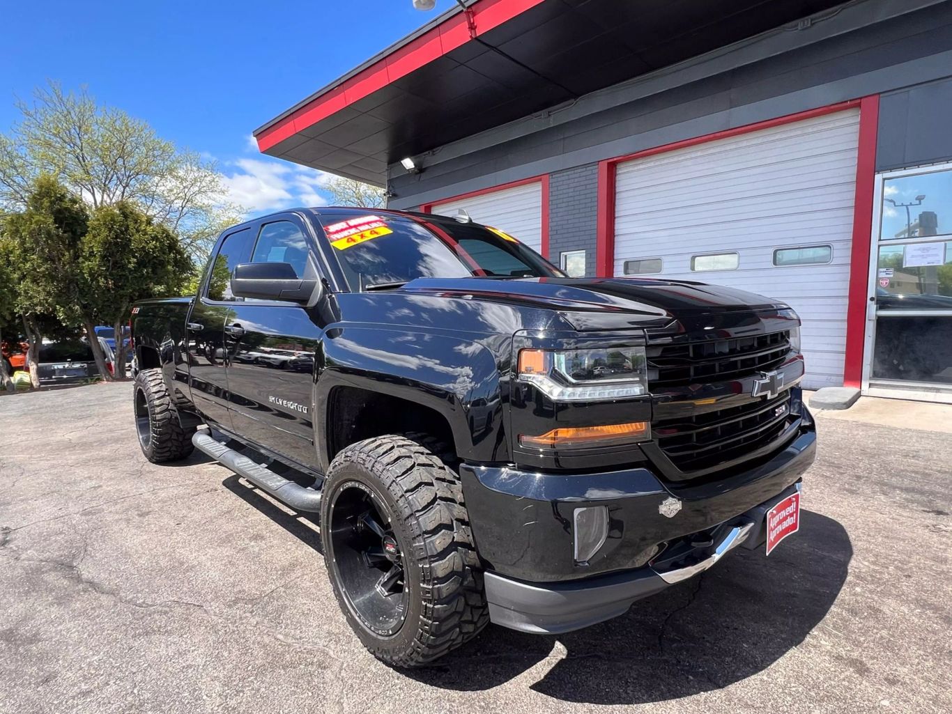 2018 Chevrolet Silverado 1500 Double Cab - Image 2