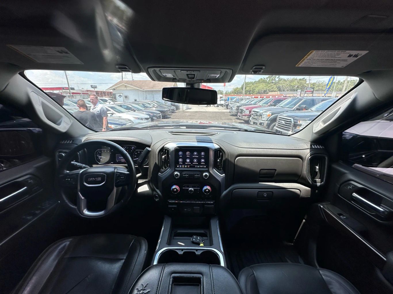 2020 GMC SIERRA 1500 CREW CAB PICKUP V8, ECOTEC3, DFM, 5.3 LITER SLT PICKUP 4D 5 3/4 FT - Tampa Motor Cars
