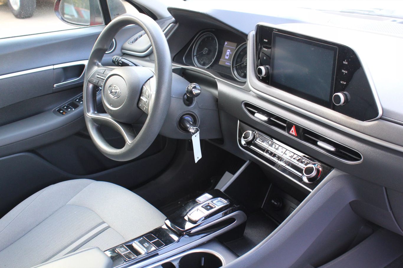 2021 Hyundai Sonata Se Sedan 4d - Image 19