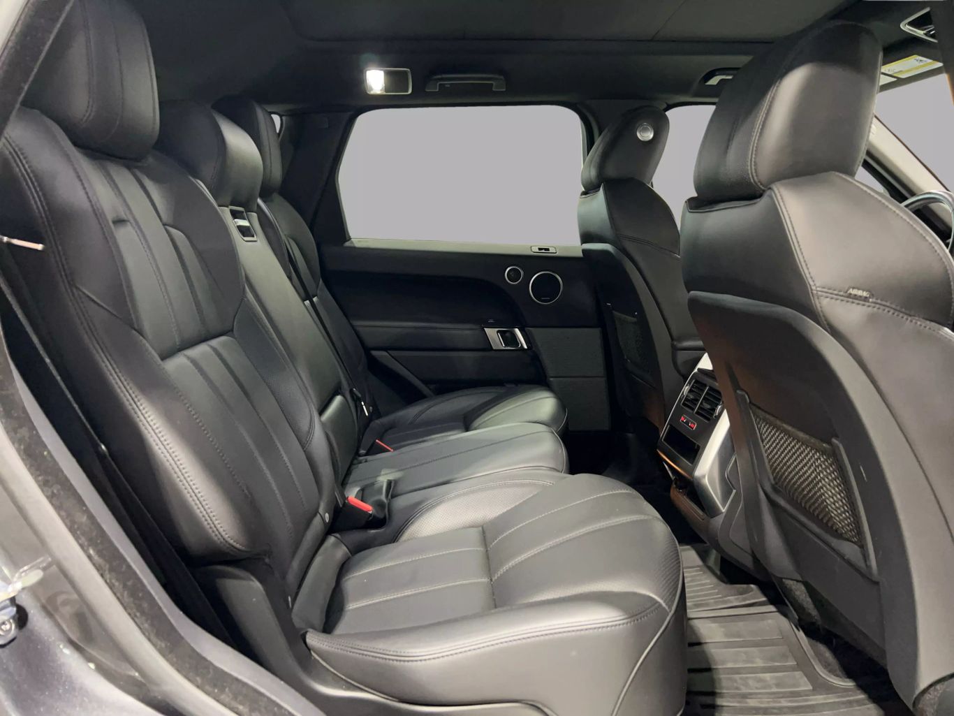2017 LAND ROVER RANGE ROVER SPORT SUV V8, SUPERCHARGED, 5.0 LITER SUPERCHARGED SPORT UTILITY 4D
