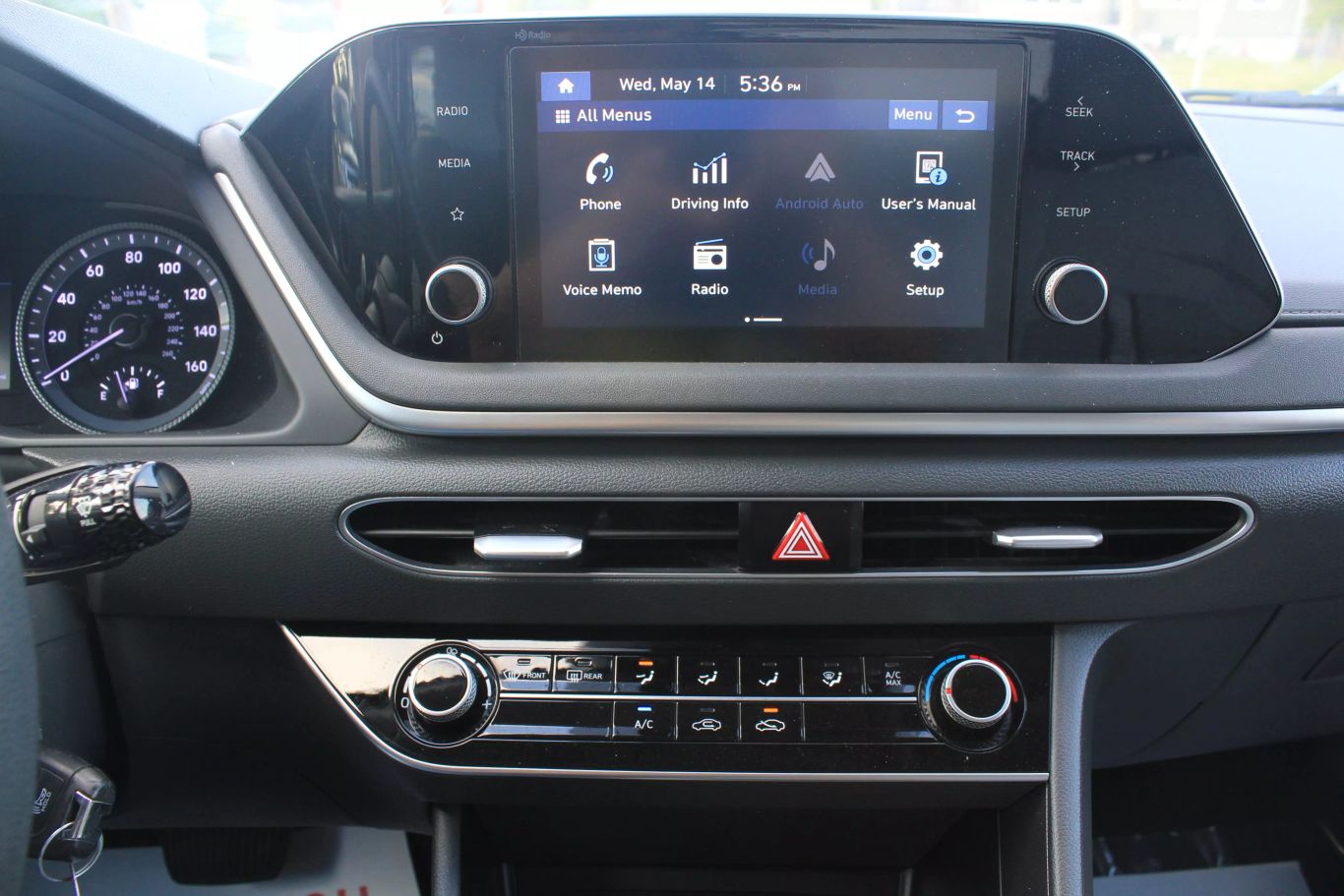 2021 Hyundai Sonata Se Sedan 4d - Image 25