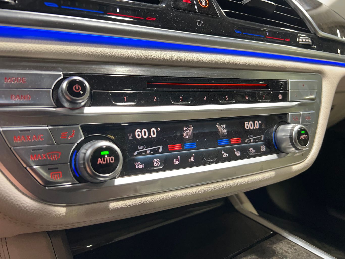 2016 BMW 7 SERIES SEDAN V8, TWIN TURBO, 4.4L 750I SEDAN 4D