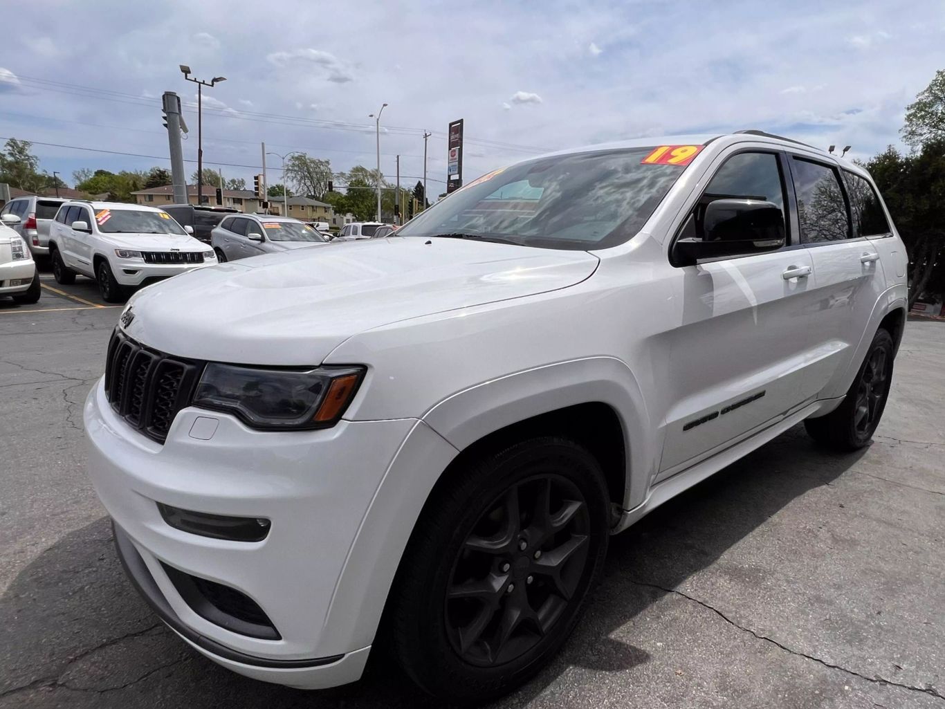 2019 Jeep Grand Cherokee - Image 6