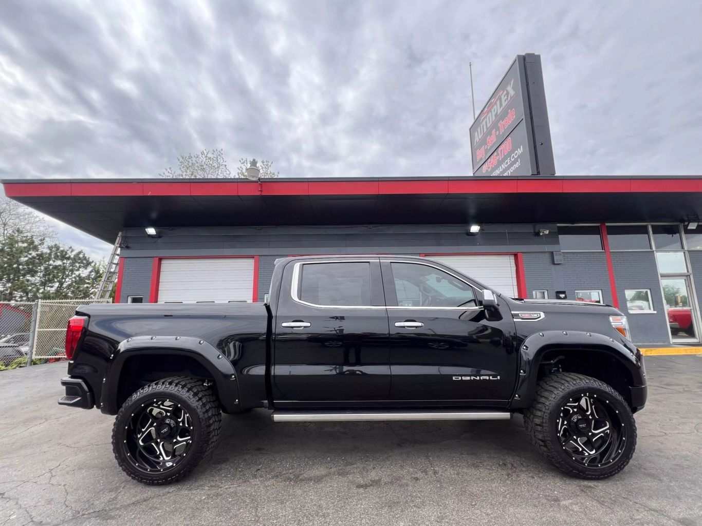 2021 Gmc Sierra 1500 Crew Cab - Image 1