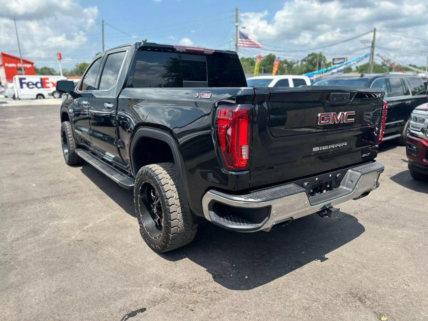 2020 GMC SIERRA 1500 CREW CAB PICKUP V8, ECOTEC3, DFM, 5.3 LITER SLT PICKUP 4D 5 3/4 FT - Tampa Motor Cars