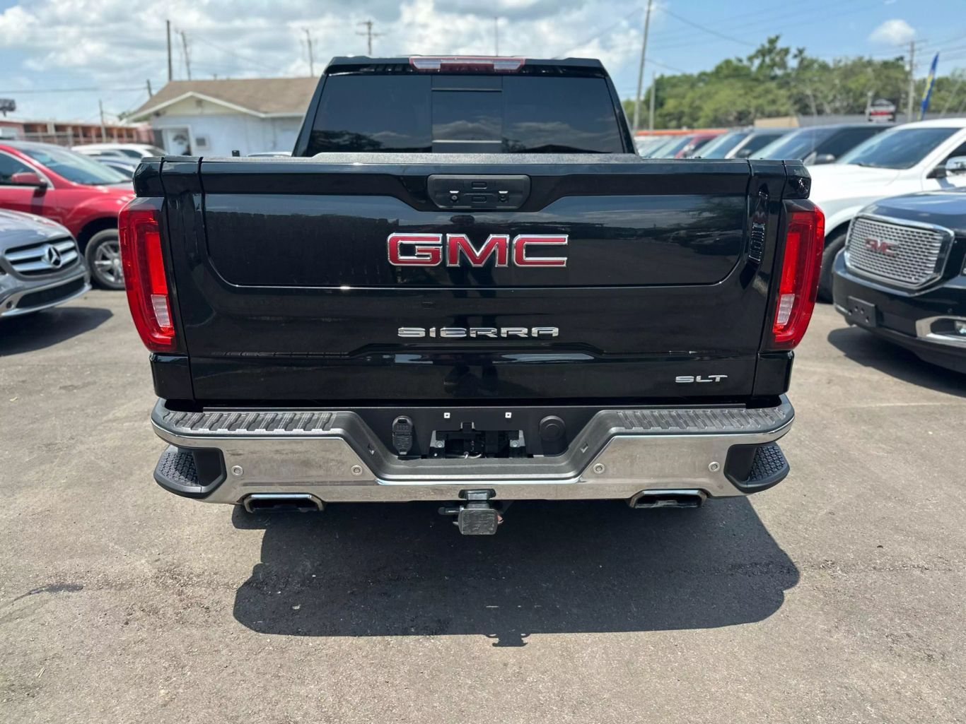 2020 GMC SIERRA 1500 CREW CAB PICKUP V8, ECOTEC3, DFM, 5.3 LITER SLT PICKUP 4D 5 3/4 FT - Tampa Motor Cars
