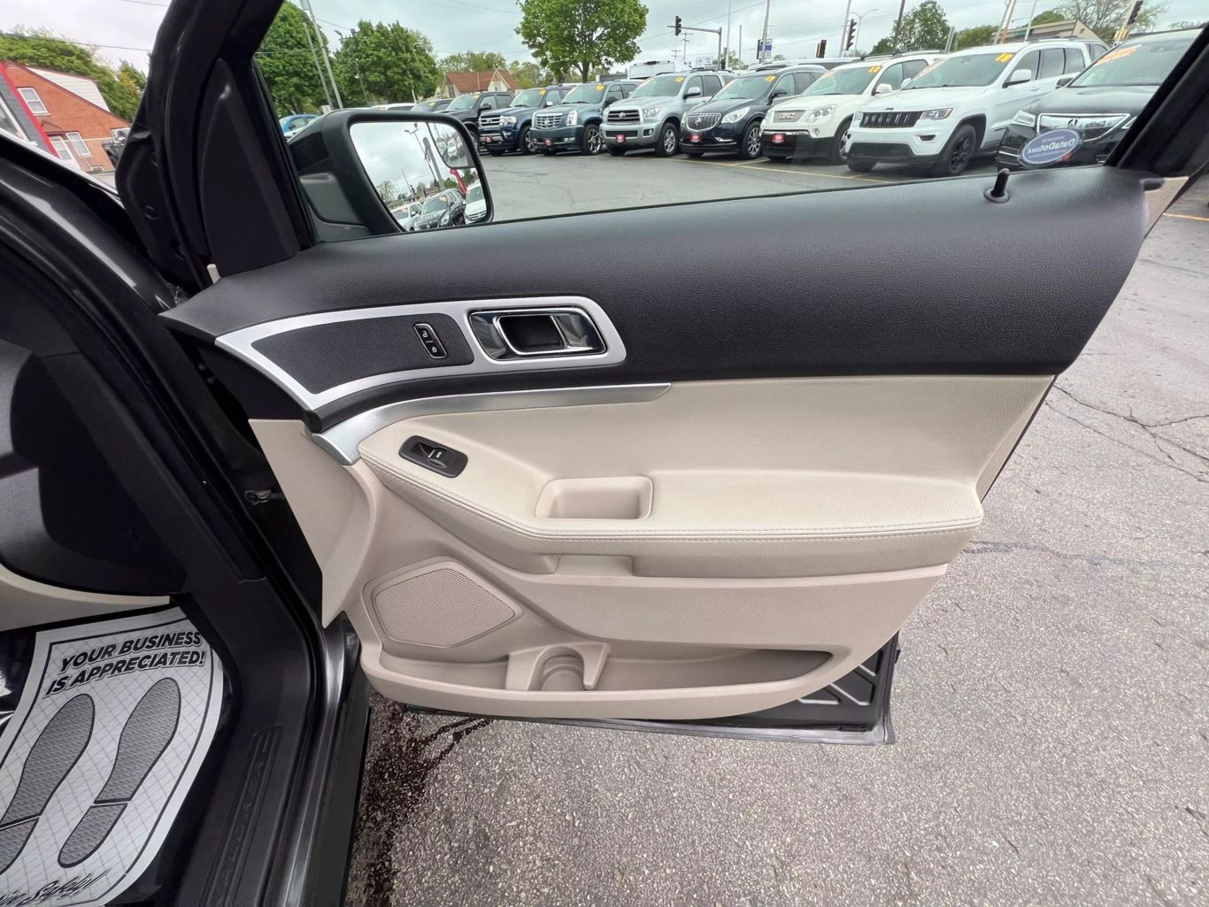 2015 Ford Explorer - Image 14