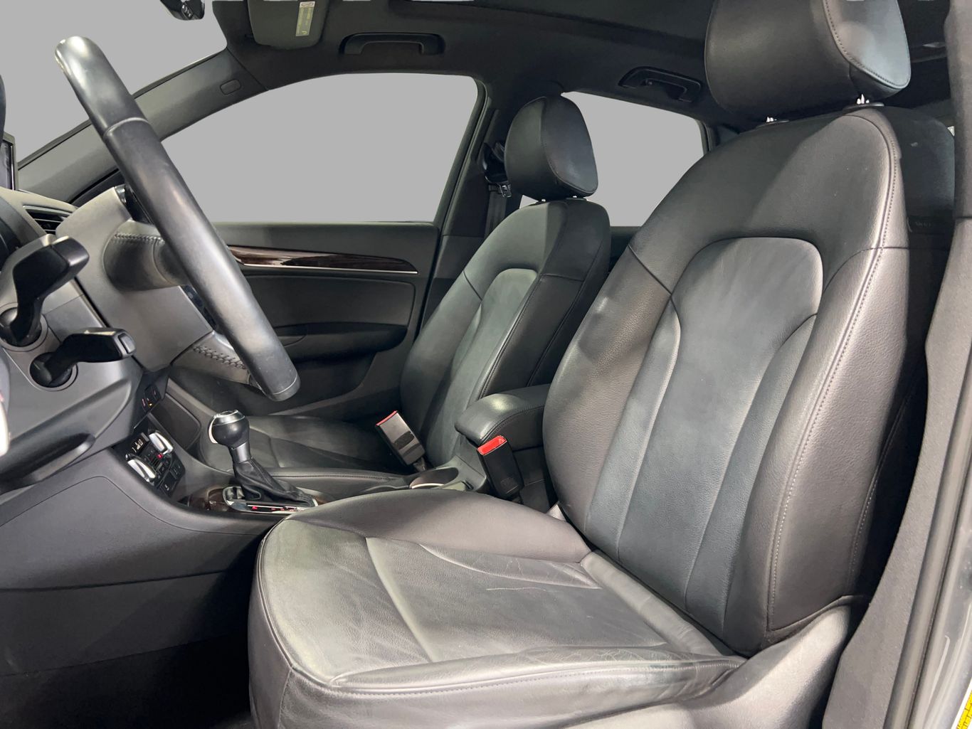 2015 AUDI Q3 SUV 4-CYL, TURBO, 2.0 LITER PREMIUM PLUS SPORT UTILITY 4D