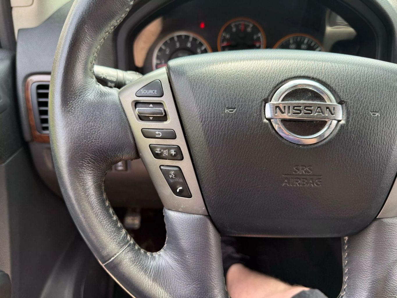 2015 NISSAN ARMADA SUV V8 5.6L GASOLINE UTILITY 4D PLATINUM 5.6L V8