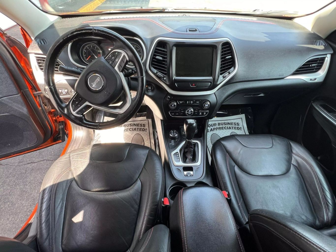 2015 Jeep Cherokee - Image 14