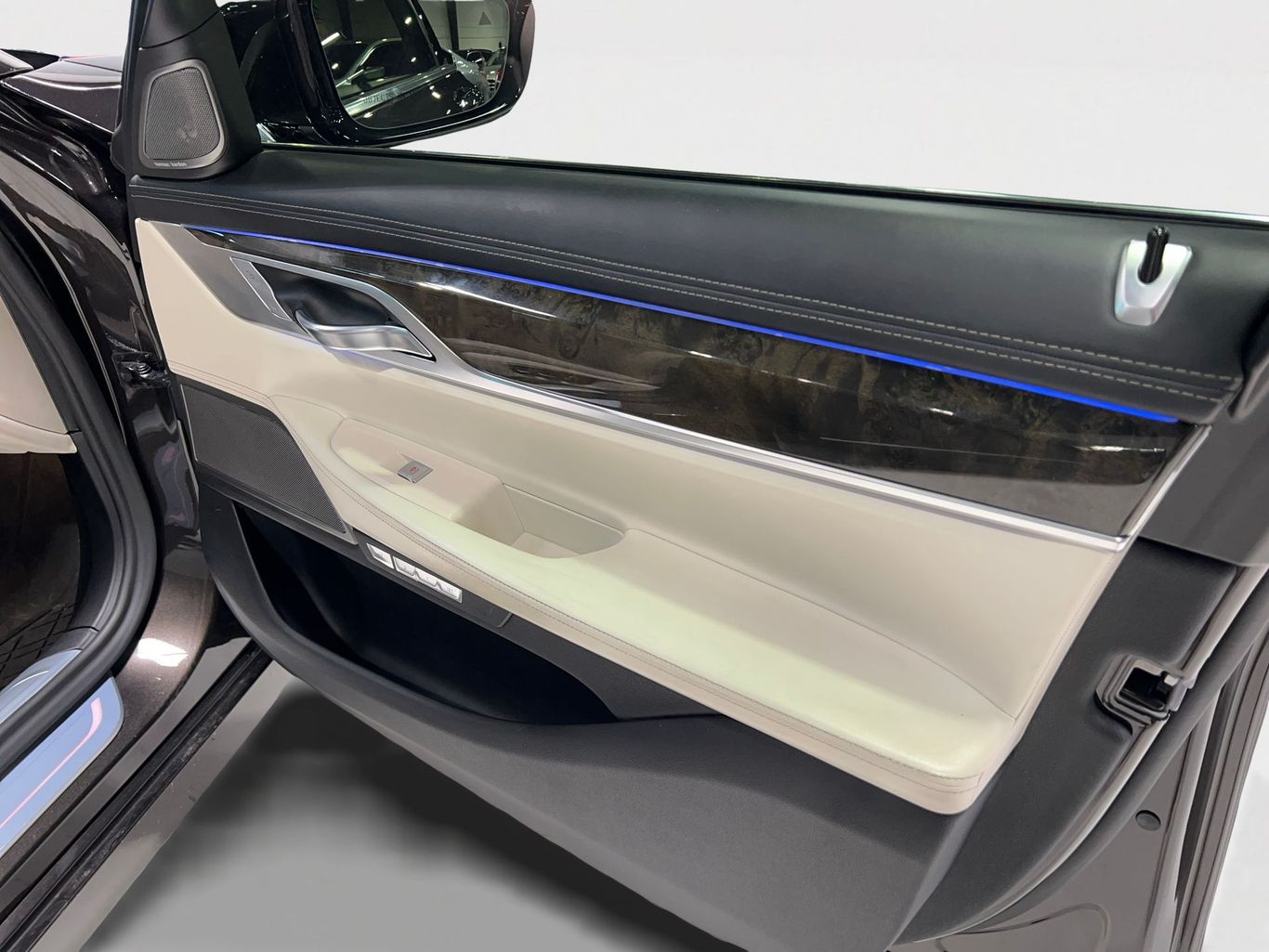2016 BMW 7 SERIES SEDAN V8, TWIN TURBO, 4.4L 750I SEDAN 4D