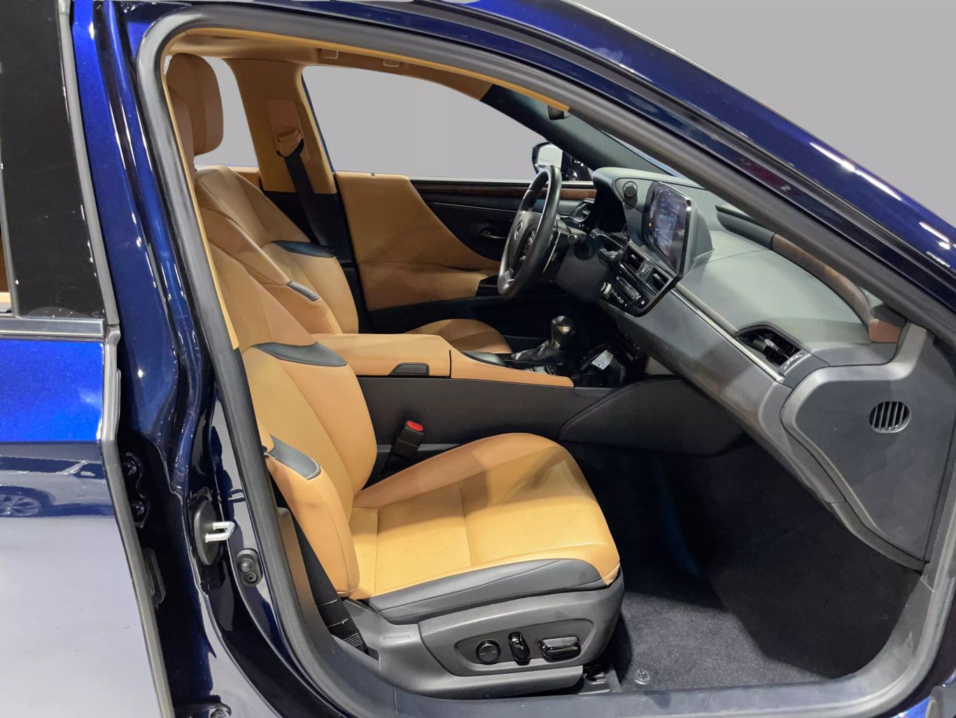 2022 LEXUS ES SEDAN V6, 3.5 LITER ES 350 SEDAN 4D