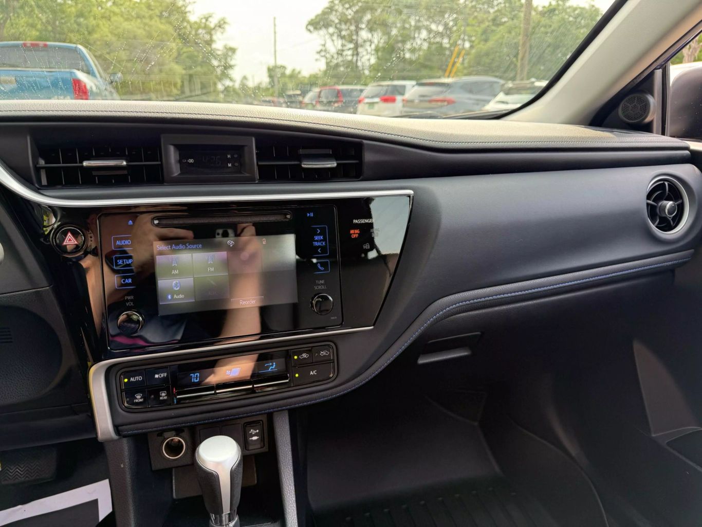 2017 TOYOTA COROLLA SEDAN 4-CYL, 1.8 LITER L SEDAN 4D