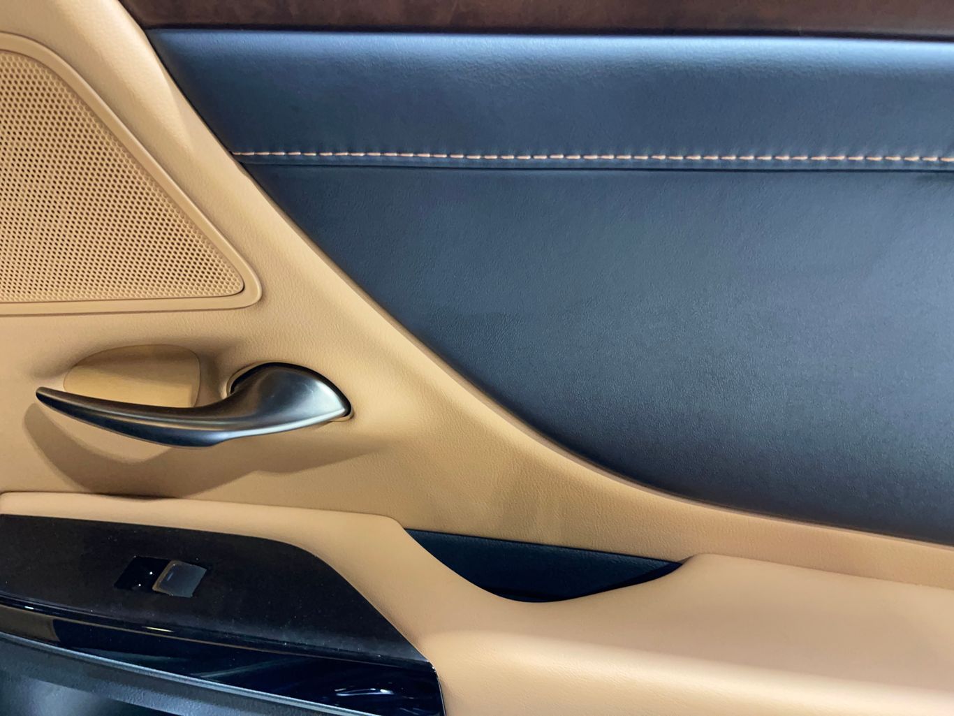 2022 LEXUS ES SEDAN V6, 3.5 LITER ES 350 SEDAN 4D