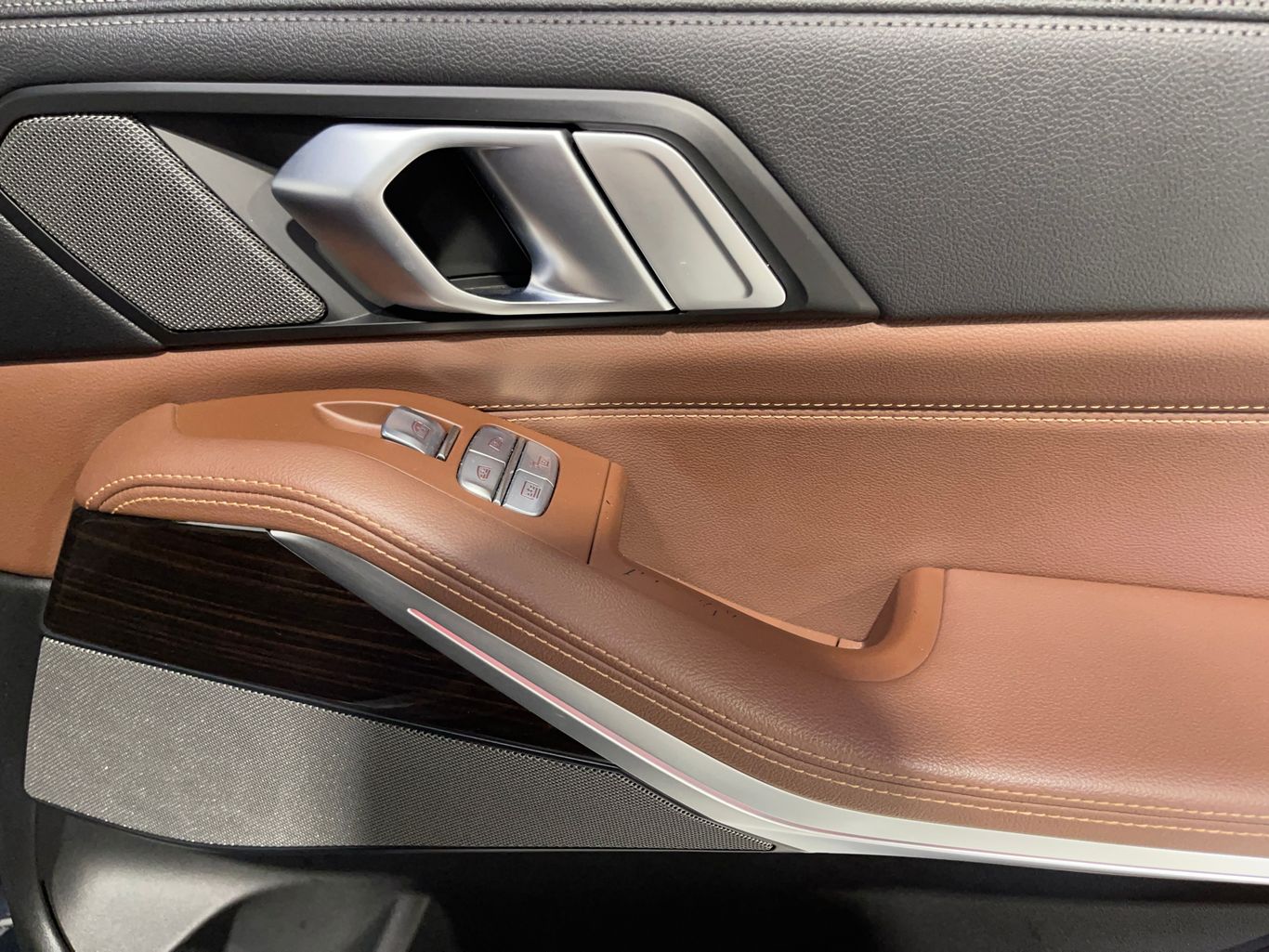 2019 BMW X7 SUV V8, TWIN TURBO, 4.4 LITER XDRIVE50I SPORT UTILITY 4D