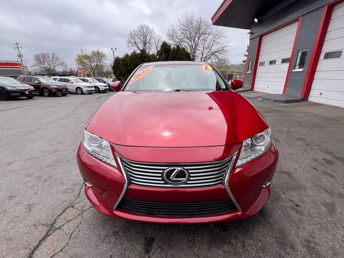 2014 Lexus Es - Image 4