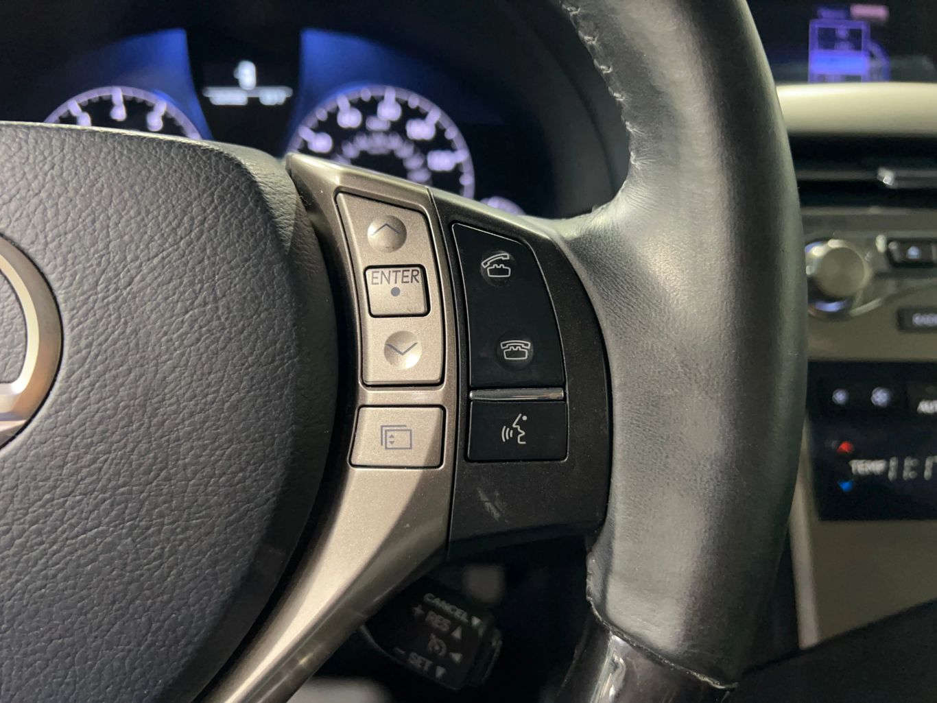 2013 LEXUS RX SUV V6, 3.5 LITER RX 350 SPORT UTILITY 4D