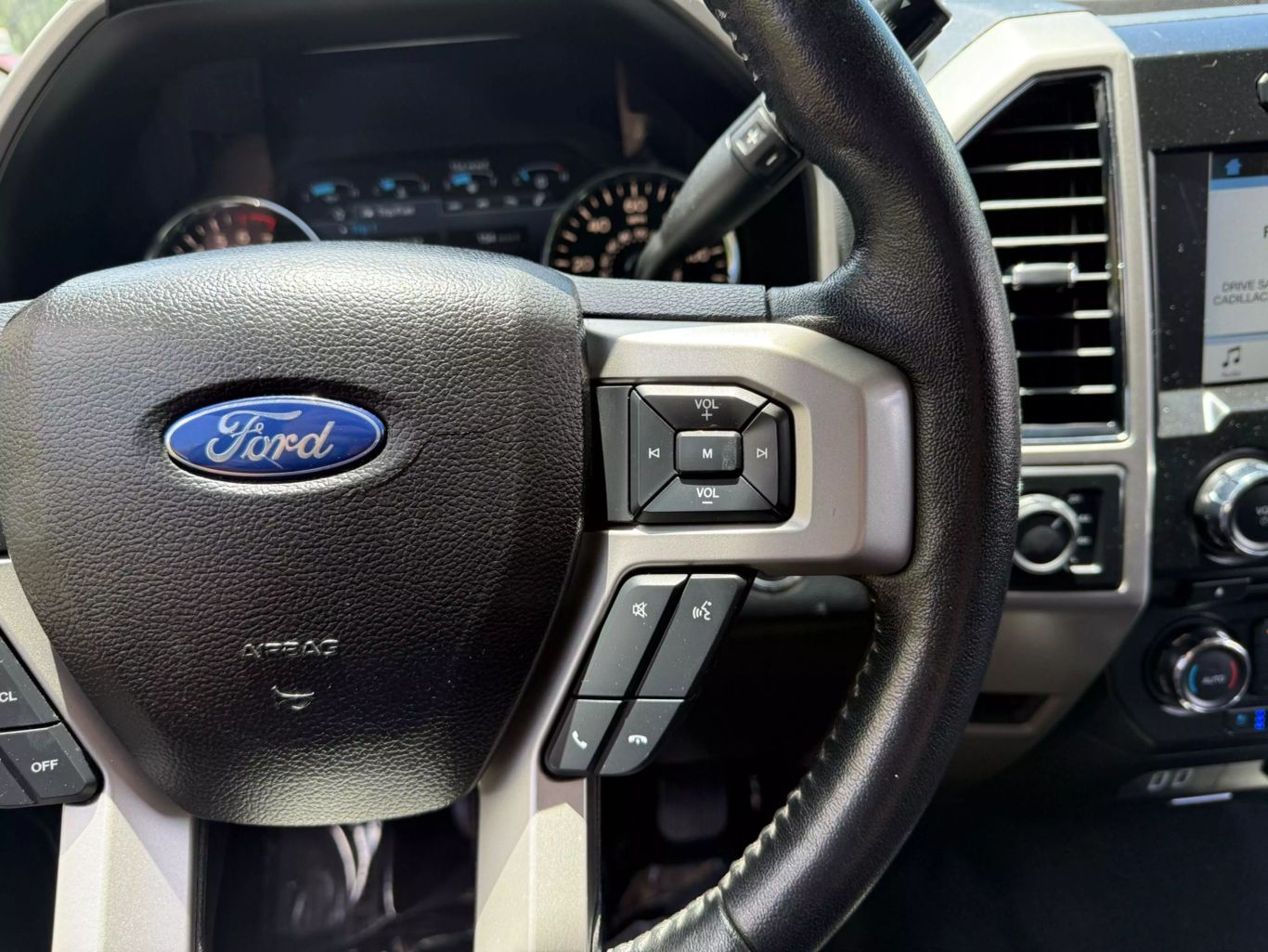 2018 FORD F-150 PICKUP 2.7L V6 ECOBOOST ENGINE CREW CAB LARIAT ECOBOOST 4WD 2.7L V6 TURBO
