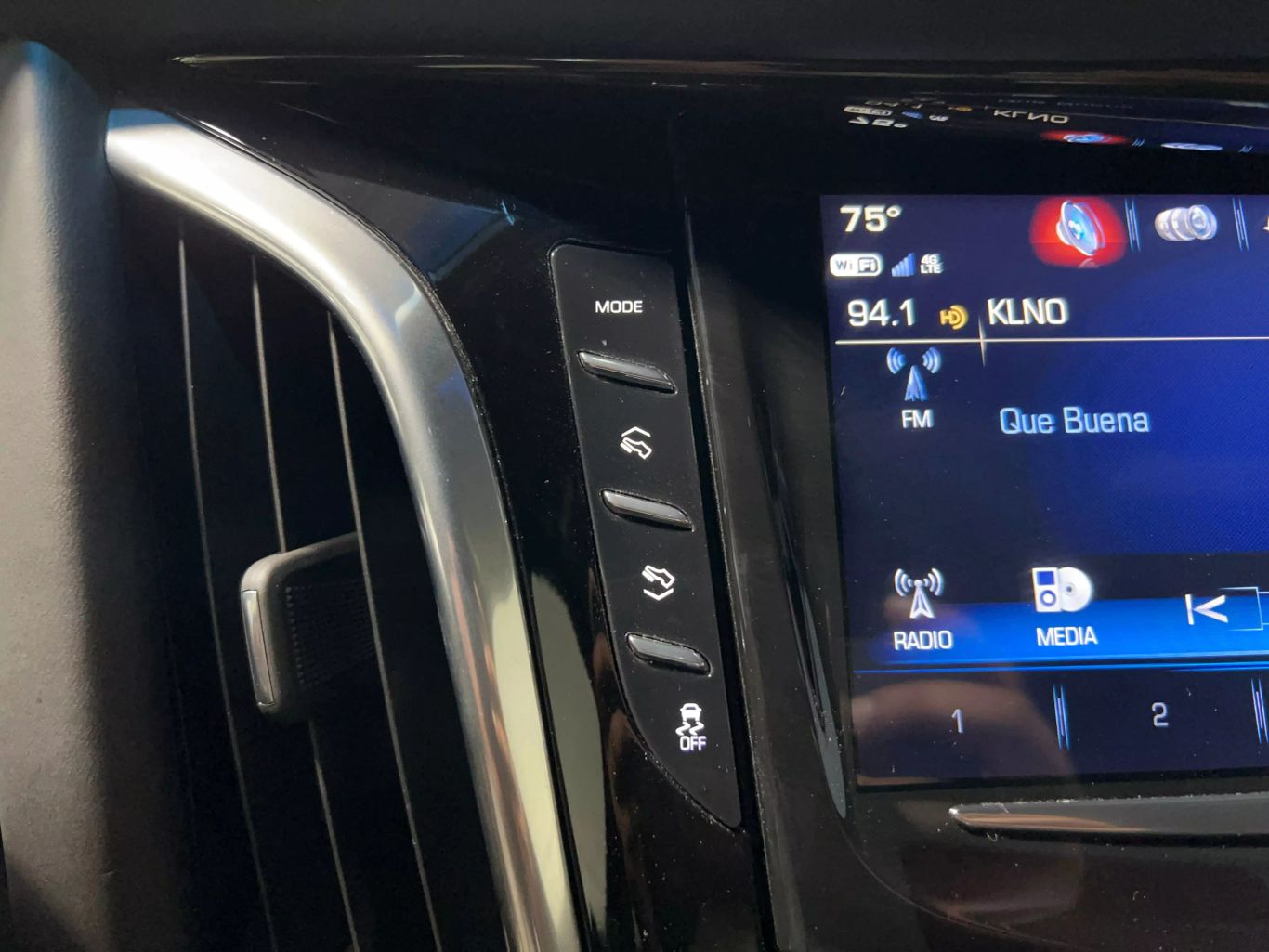 2018 CADILLAC ESCALADE SUV V8, 6.2 LITER PLATINUM SPORT UTILITY 4D