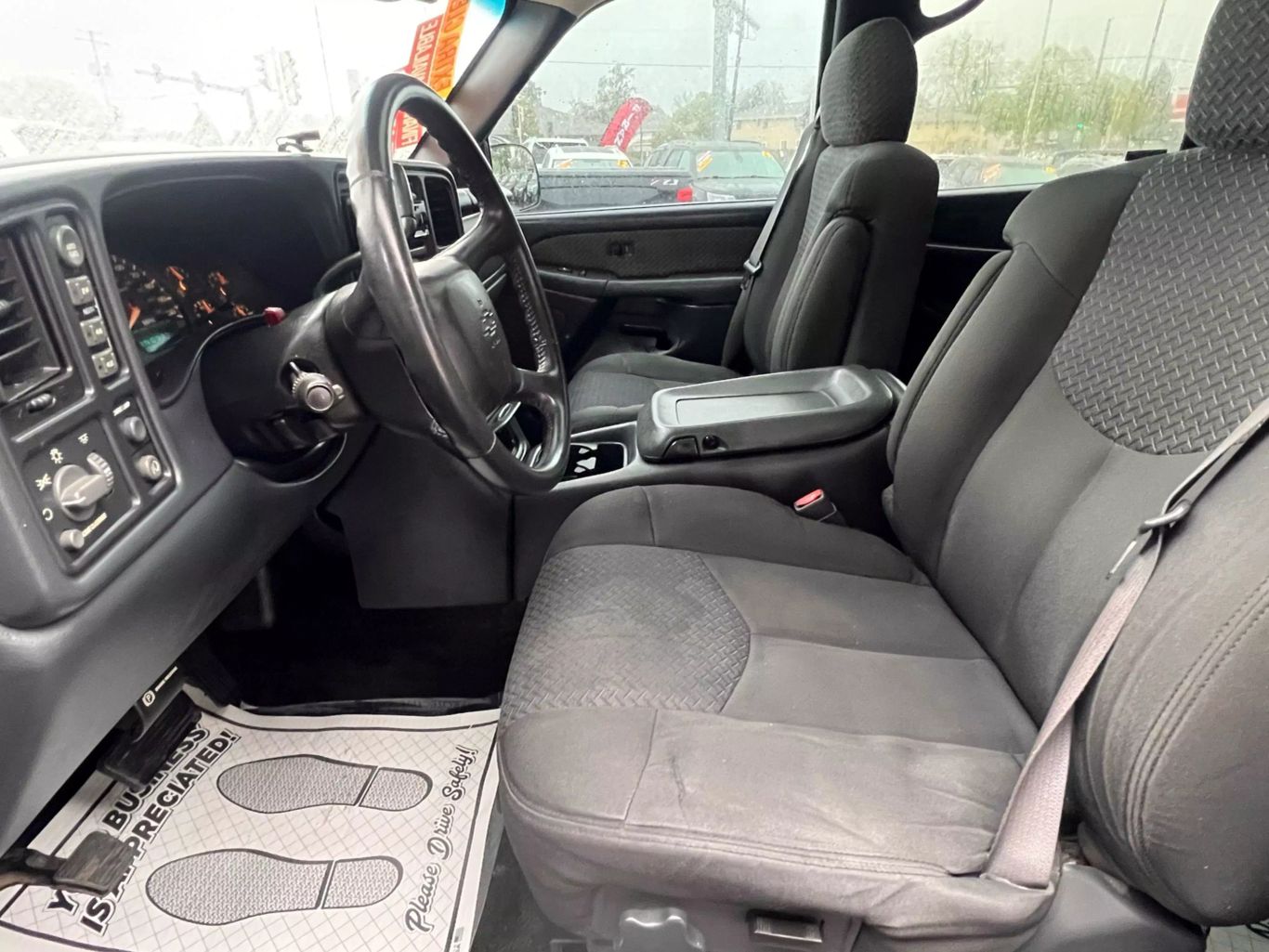 2002 Chevrolet Avalanche 1500 - Image 11