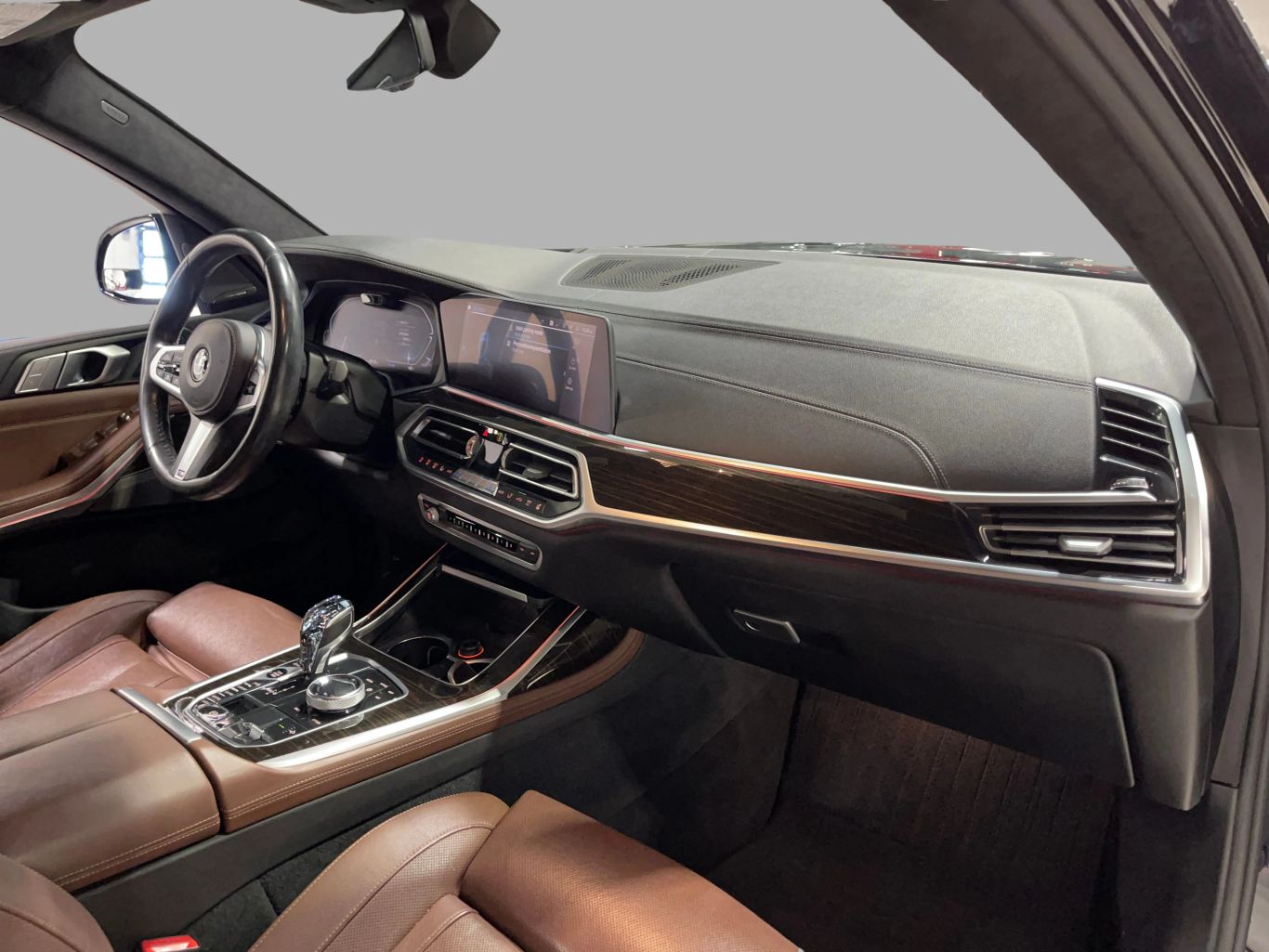 2019 BMW X7 SUV V8, TWIN TURBO, 4.4 LITER XDRIVE50I SPORT UTILITY 4D
