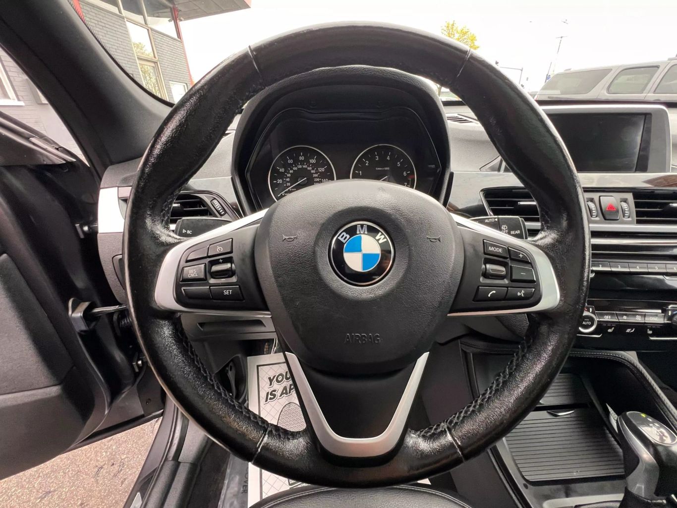 2017 Bmw X1 - Image 16