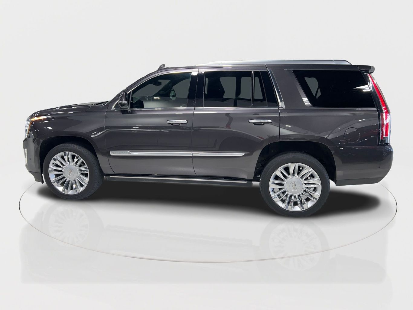 2018 CADILLAC ESCALADE SUV V8, 6.2 LITER PLATINUM SPORT UTILITY 4D