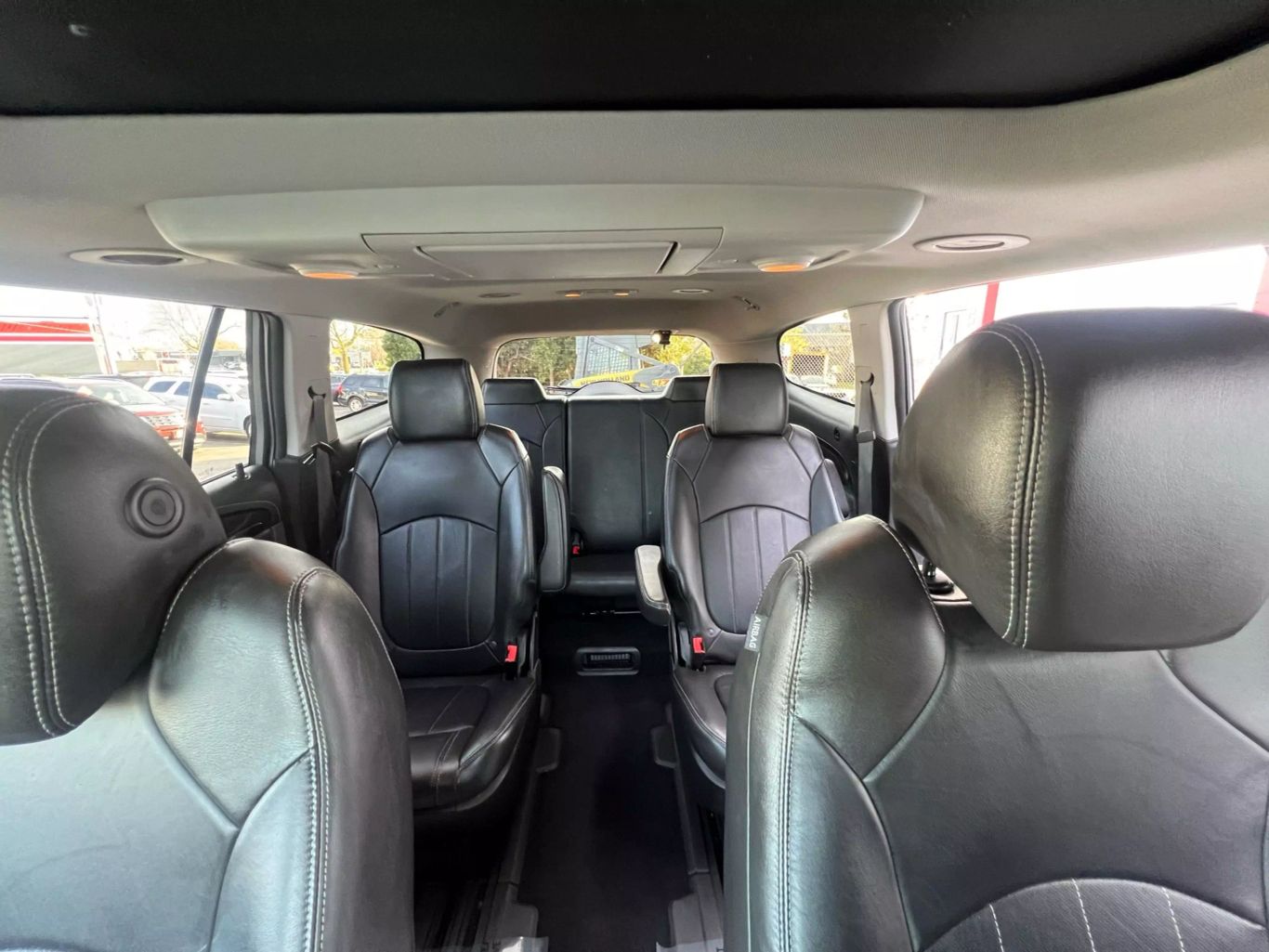 2017 Buick Enclave - Image 13