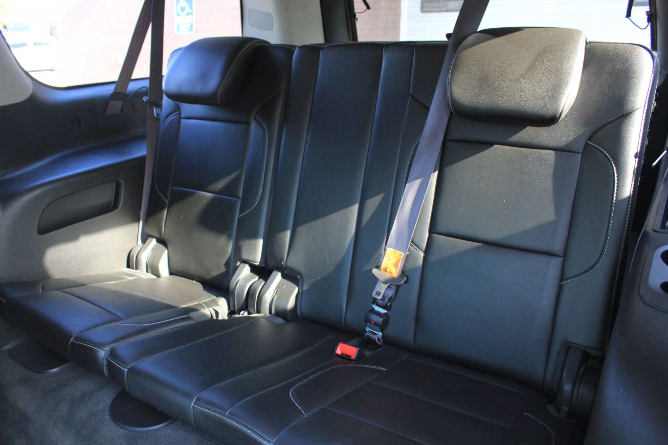 2015 Chevrolet Suburban Lt Sport Utility 4d - Image 26