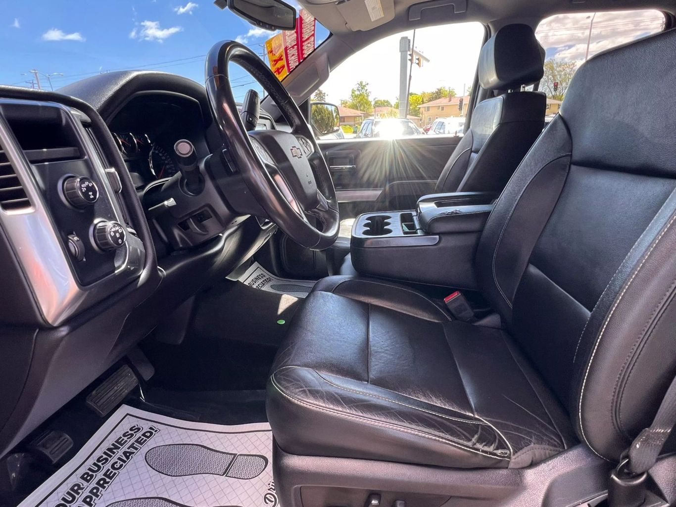 2018 Chevrolet Silverado 1500 Double Cab - Image 11