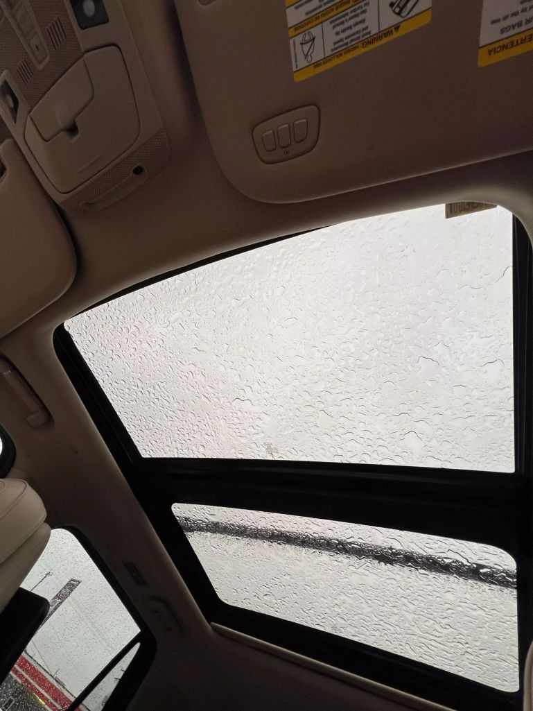 2019 Lincoln Navigator L - Image 19