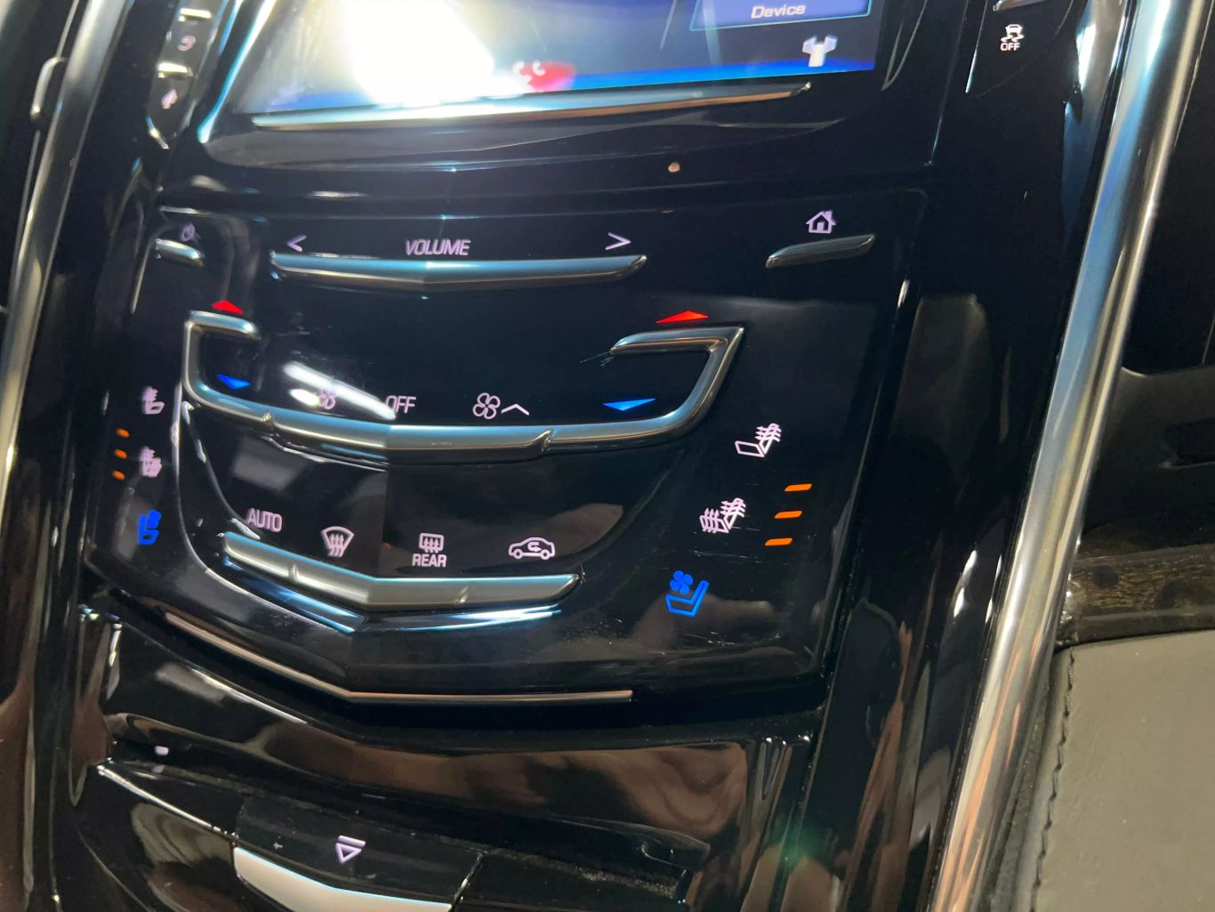 2016 CADILLAC ESCALADE SUV V8, 6.2 LITER PLATINUM SPORT UTILITY 4D