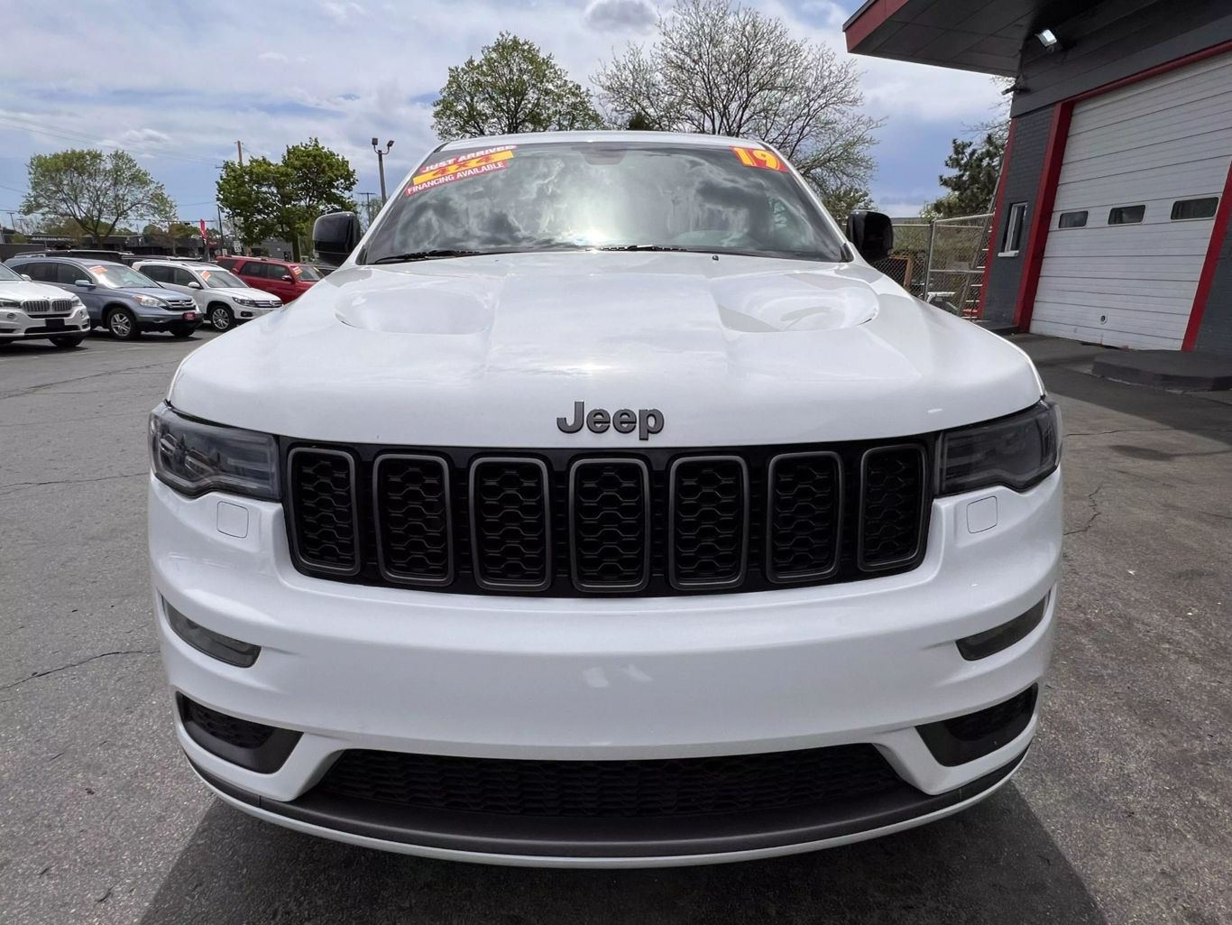 2019 Jeep Grand Cherokee - Image 4