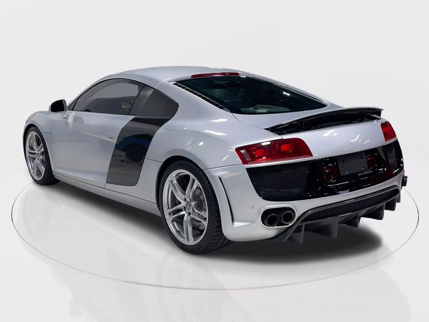 2009 AUDI R8 COUPE V8, 4.2 LITER QUATTRO COUPE 2D