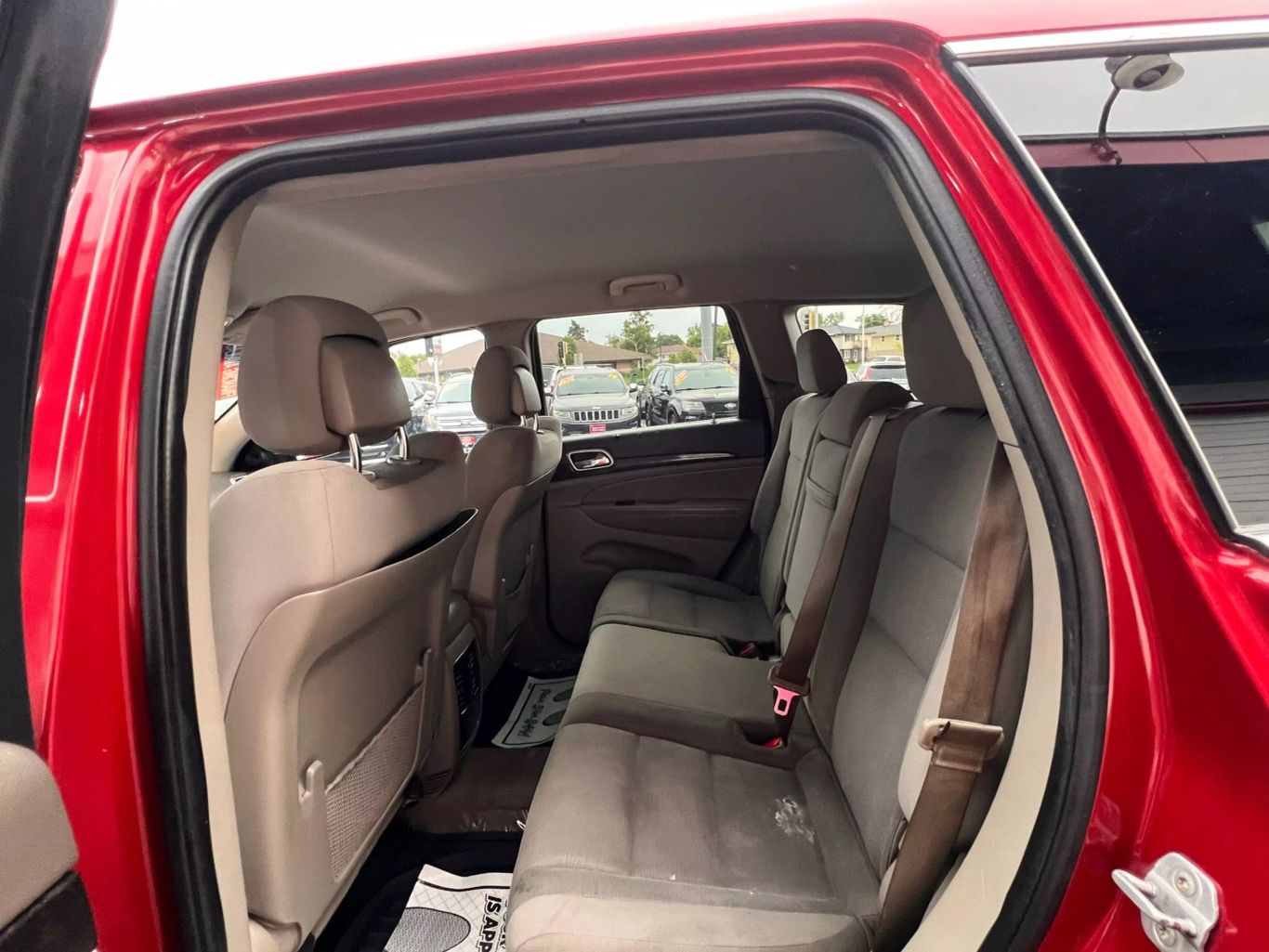 2011 Jeep Grand Cherokee - Image 12