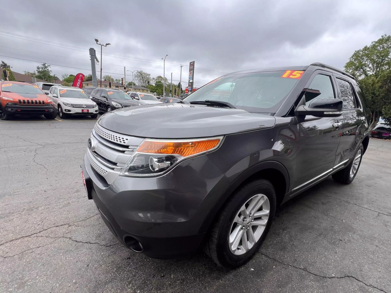 2015 Ford Explorer - Image 6