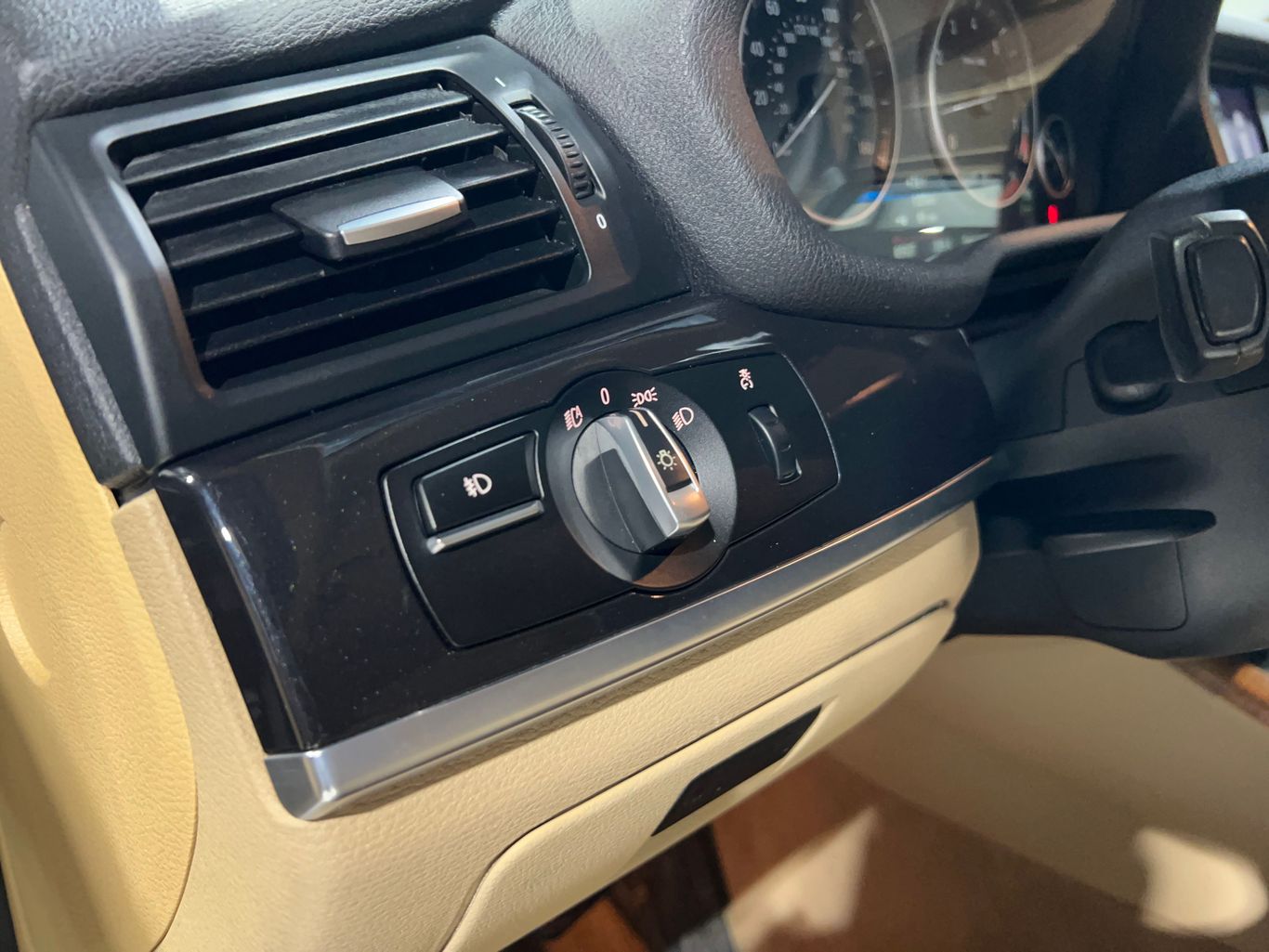 2014 BMW X3 SUV 4-CYL, TURBO, 2.0 LITER XDRIVE28I SPORT UTILITY 4D