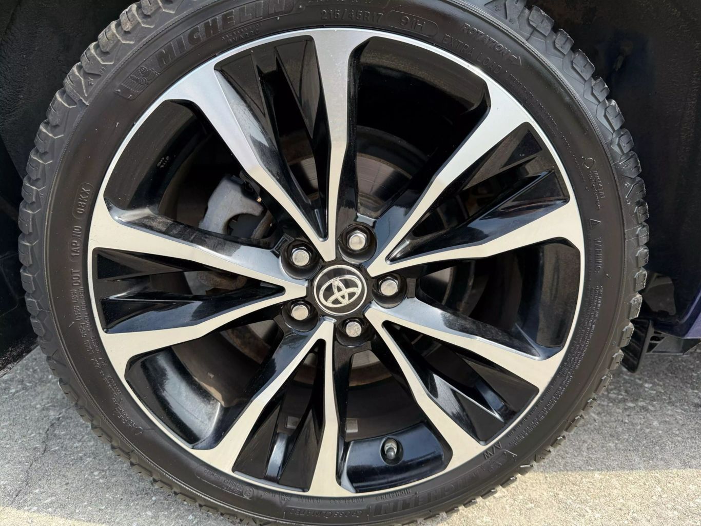 2017 TOYOTA COROLLA SEDAN 4-CYL, 1.8 LITER L SEDAN 4D