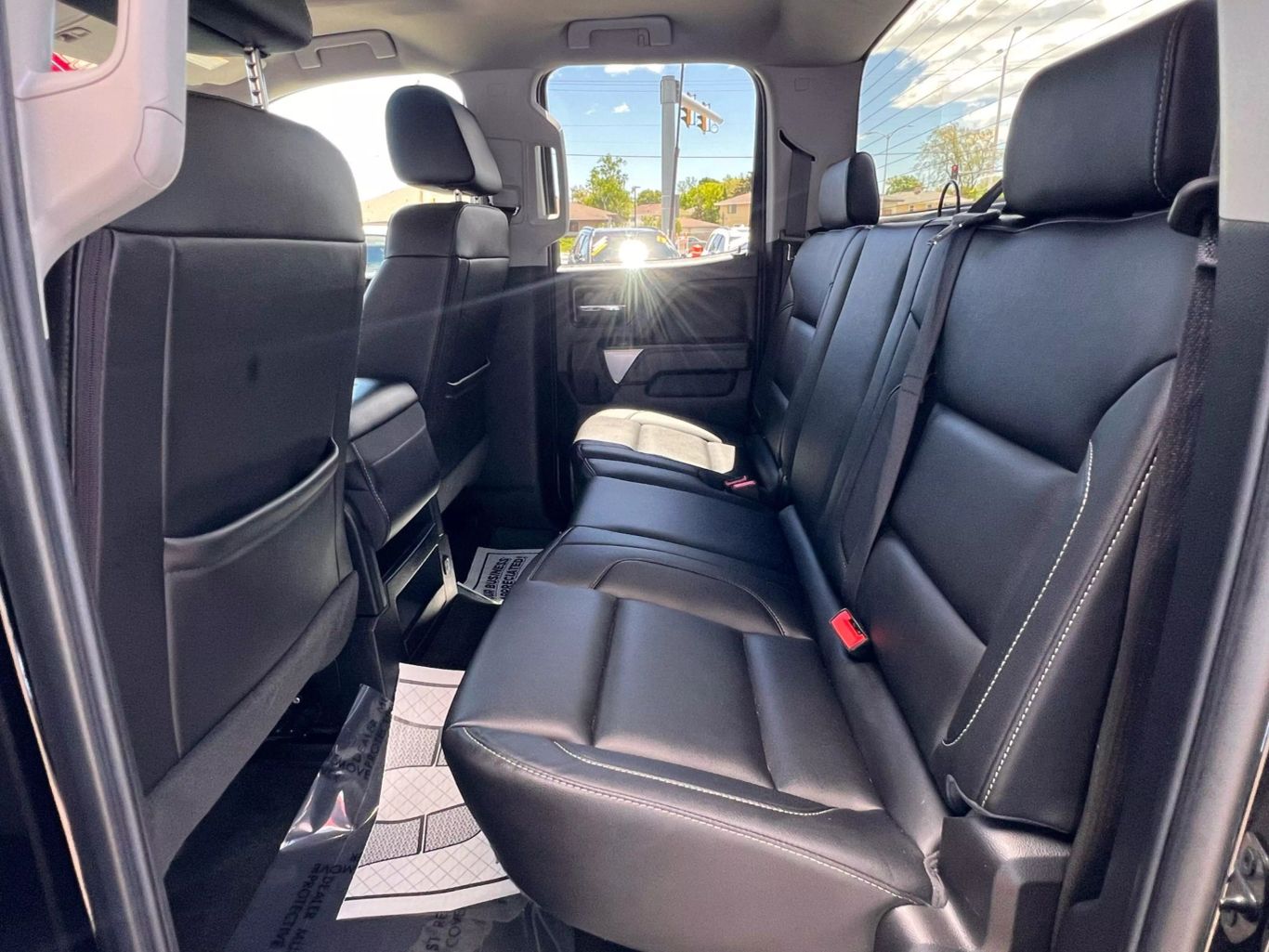 2018 Chevrolet Silverado 1500 Double Cab - Image 12