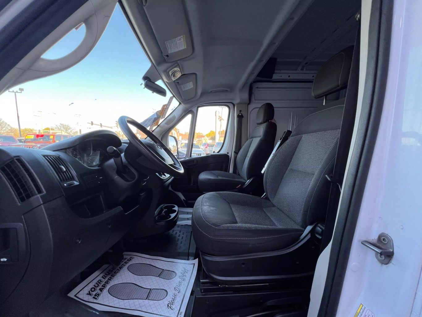 2021 Ram Promaster Cargo Van - Image 11