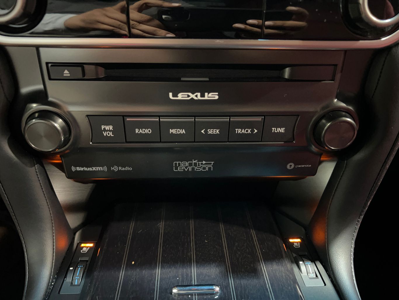 2023 LEXUS GX SUV V8, 4.6 LITER GX 460 SPORT UTILITY 4D